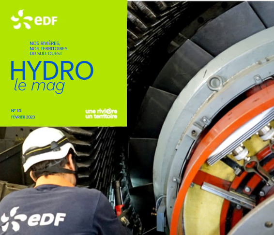 Agent EDF Hydro travaillant sur un alternateur